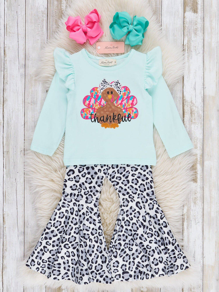 Thankful Embroidered Set