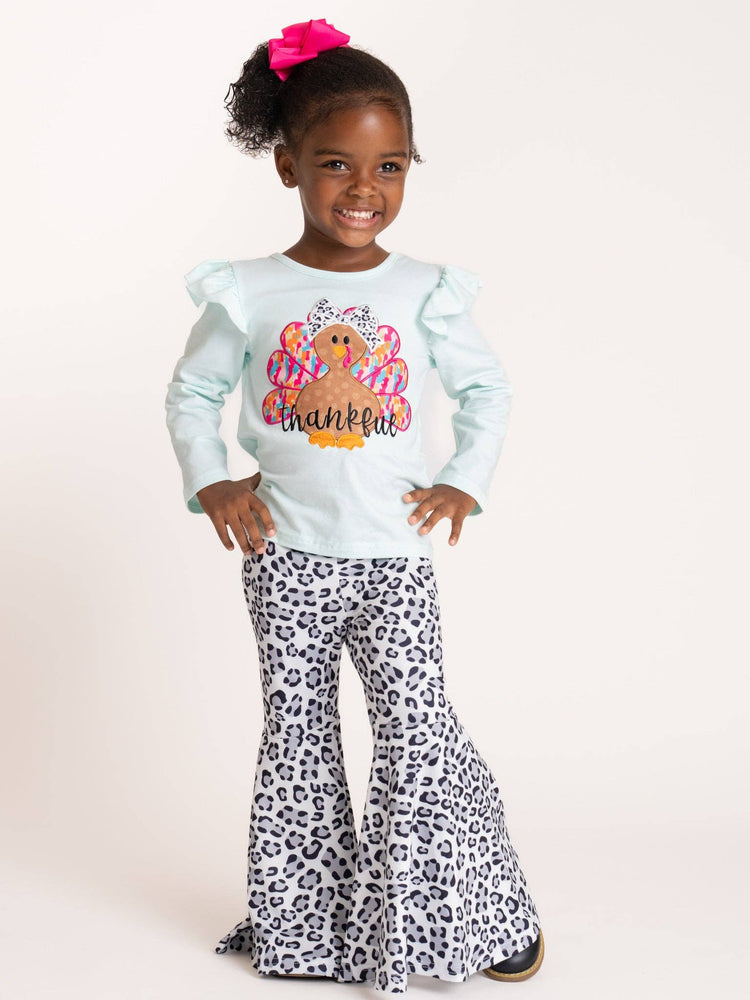 Thankful Embroidered Set